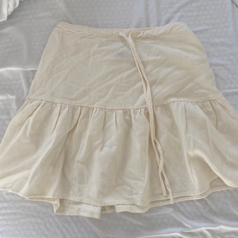 Brandy Melville White Skirt